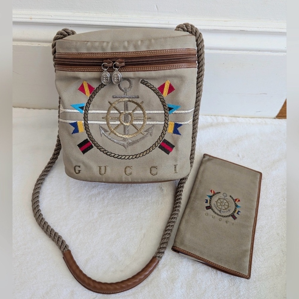 Authentic vintage Gucci Maritime Shoulder Bag & Matching Wallet